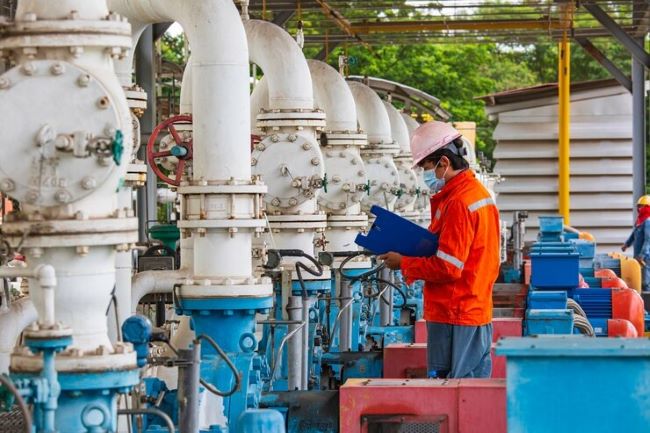A relevância da lubrificação apropriada e o papel dos compressores na indústria brasileira