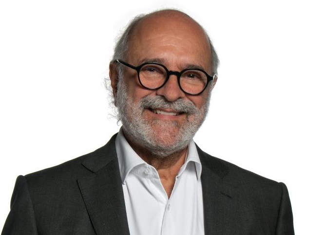Terceirização não autorizada de serviços