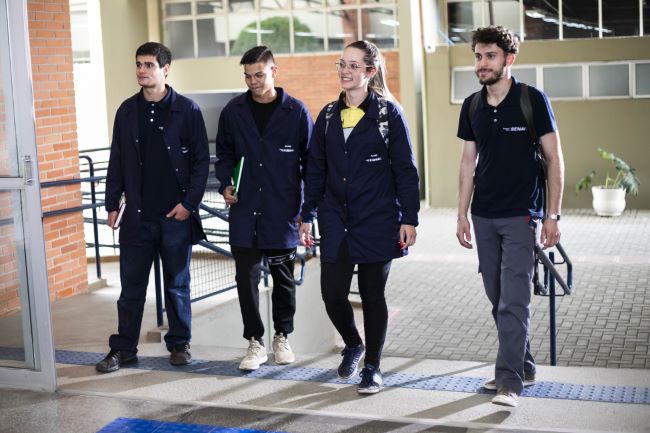 Senai tem vagas disponíveis para inscrição em Cursos Técnicos