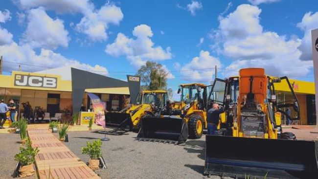 Grupo Motormac apresenta a tecnologia britânica da JCB na 24ª Expodireto, no Rio Grande do Sul