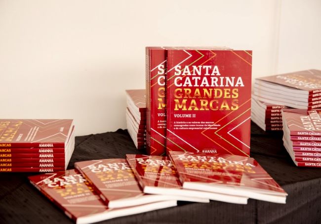 O livro “Santa Catarina – Grandes Marcas” apresenta a história da IPEL