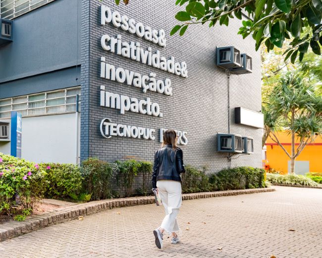 CMPC Estabelece Núcleo de Inovação no Brasil em Parceria com o Tecnopuc