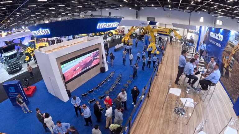 Komatsu registra vendas superiores a R$ 150 milhões na M&T Expo