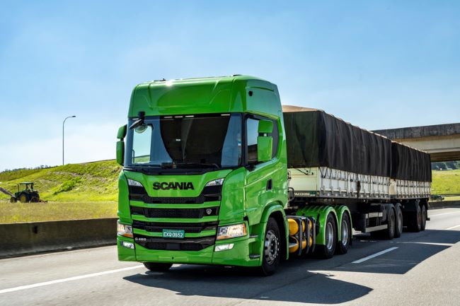 Scania revela ofertas exclusivas durante a Agrishow 2024, e lançamento do caminhão a gás é um triunfo