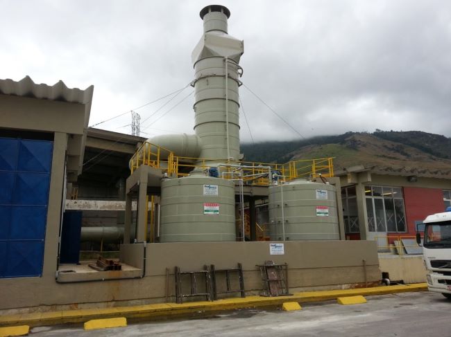 Indústria de papel e celulose aprimora práticas ambientais com lavadores de gases Fluid Feeder