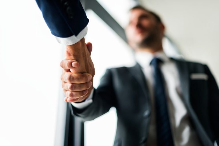 ABAF participa do Summit de Negócios da Bahia e contribui para a compensação do carbono do evento