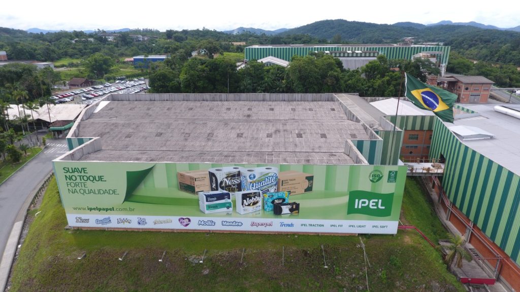 IPEL compensa emissões de CO2 na Higiexpo e reforça compromisso ambiental apoiando projetos externos