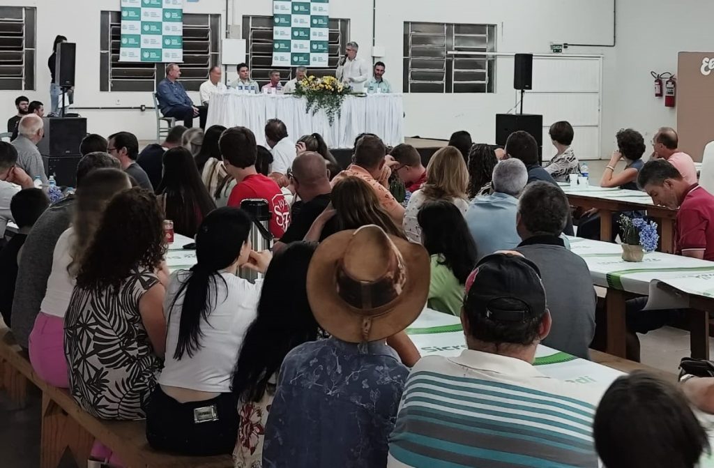 Seminário de Líderes Rurais de Catanduvas conta com palestra sobre Planejamento Sucessório Familiar e Empresarial