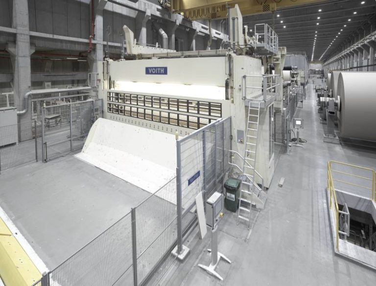 Voith Paper compartilha sua expertise de fabricante e oferece serviços especializados para adequação de máquinas de papel aos requisitos de segurança da norma NR-12