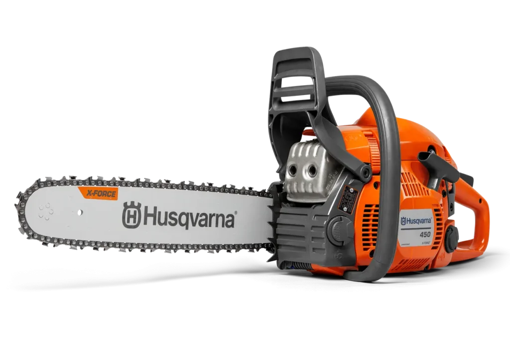 Com menor consumo de combustível, Husqvarna apresenta motosserra para agricultura familiar na Show Rural Coopavel