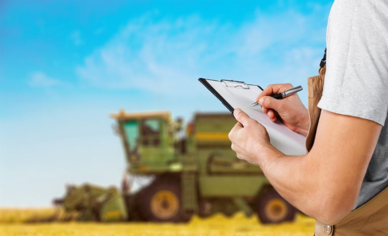 Cortes no Plano Safra e Seguro Rural aumentam incerteza para o agronegócio em 2025