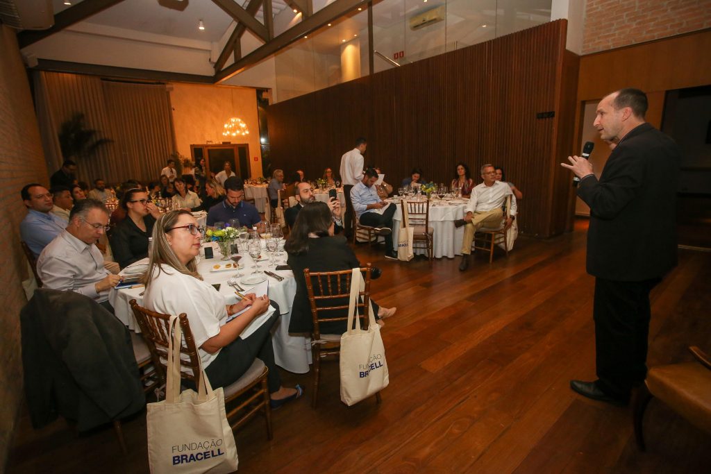 Fundação Bracell e Insper iniciam curso sobre implementação de políticas educacionais