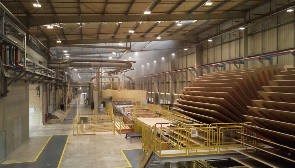 Greenplac anuncia investimento de R$ 120 milhões em florestas e expansão da produção de MDF revestido