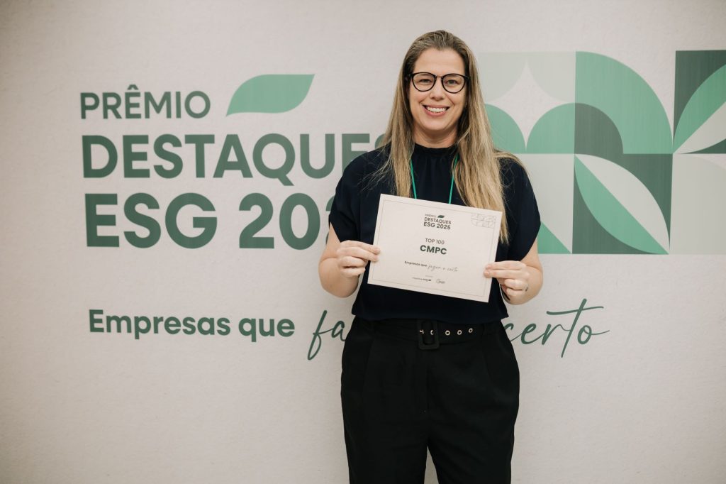 CMPC recebe reconhecimento em evento do Anuário Integridade ESG 2025