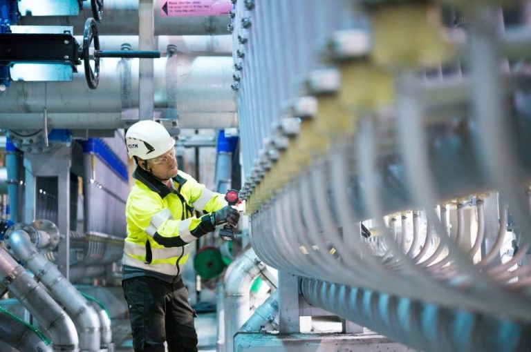Voith Paper reforça parceria com a Papeles Nacionales para ampliar capacidade produtiva