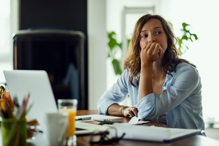 Setembro Amarelo evidencia a importância da saúde mental no ambiente de trabalho