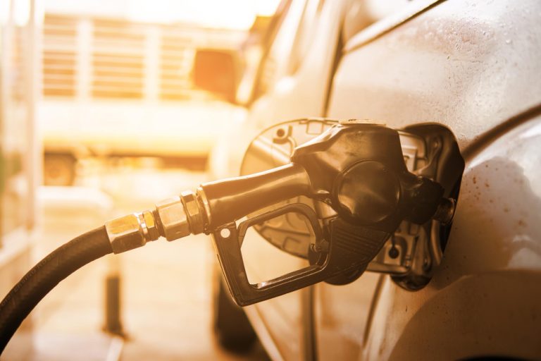 Diesel continua em queda no Sul e amplia vantagem como o mais barato do Brasil, aponta Edenred Ticket Log