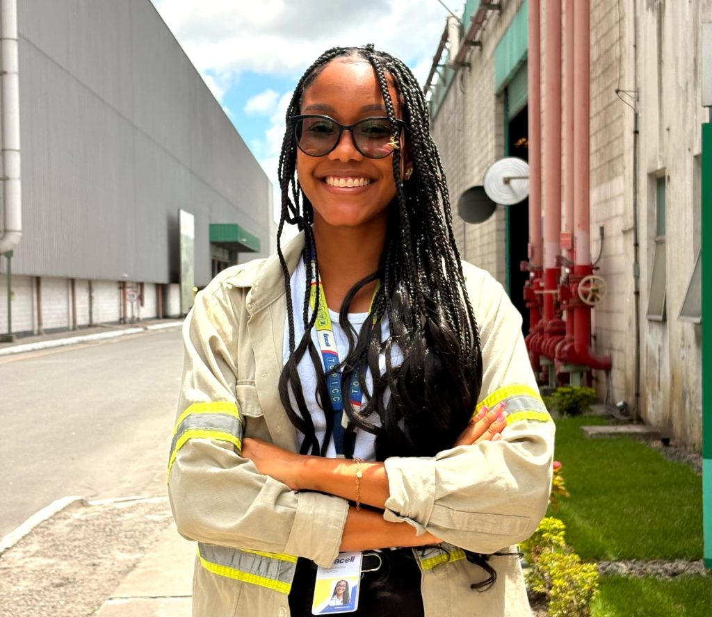 Bracell seleciona jovens aprendizes para a fábrica de Camaçari; vagas afirmativas para pessoas negras e PCDs