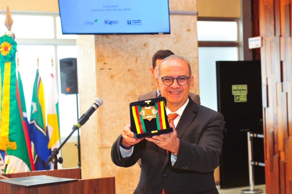 CMPC recebe Medalha do Mérito Farroupilha