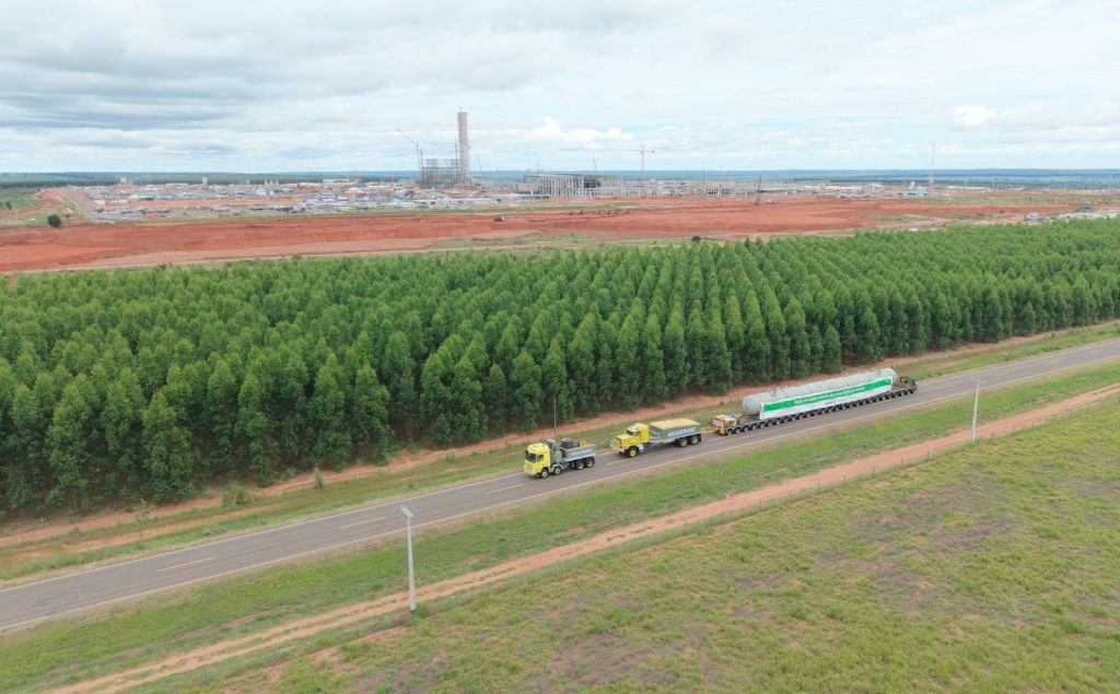 Logística de gigantes: Projeto Sucuriú recebe balão da caldeira