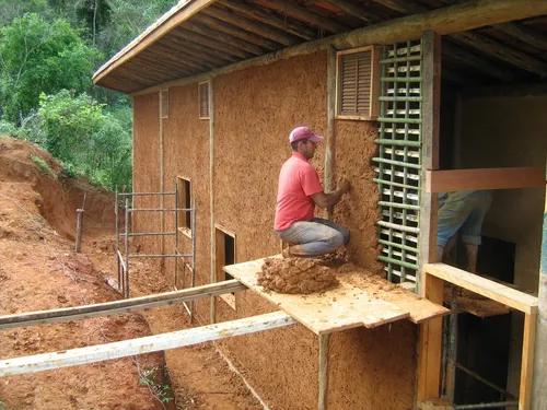 Sul e Sudeste concentram maior número de construções de casa em madeira no Brasil