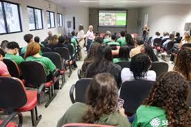 Seagri e setor produtivo debatem expansão da cadeia florestal em Eunápolis