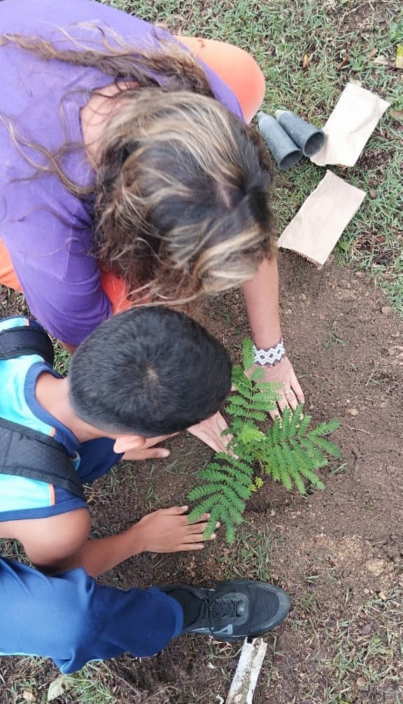 Com foco em educação ambiental, Veracel transforma maior reserva privada de Mata Atlântica do Nordeste em sala de aula para estudantes